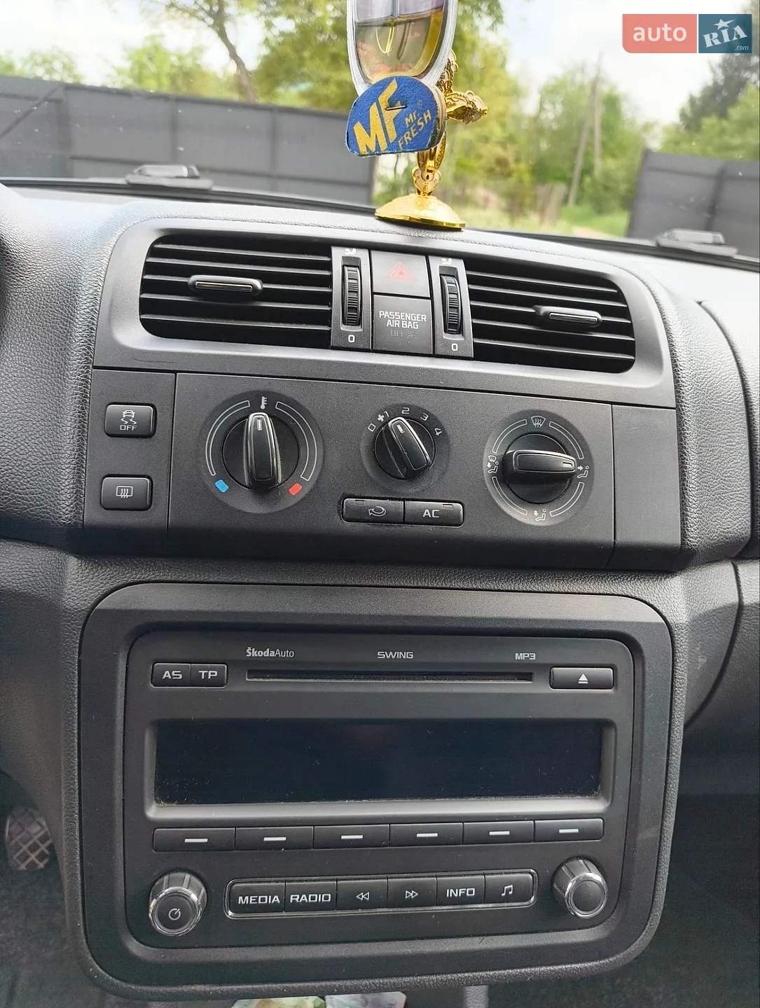 2010 Skoda Fabia - мініатюра 9