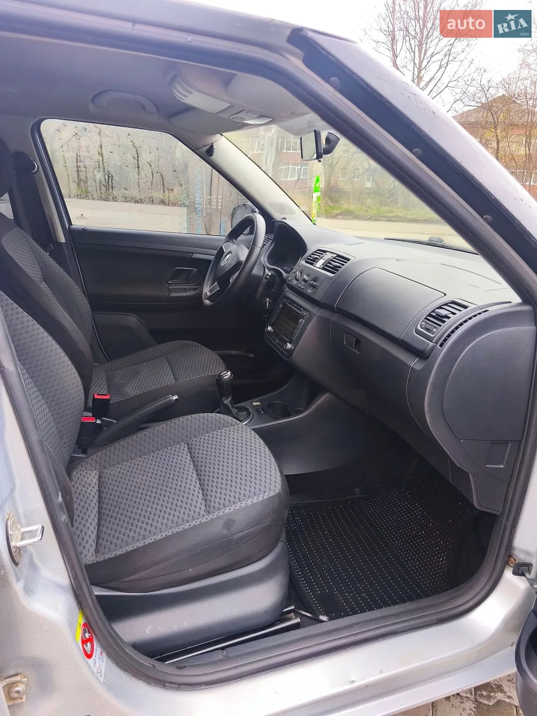 2014 Skoda Fabia - мініатюра 4
