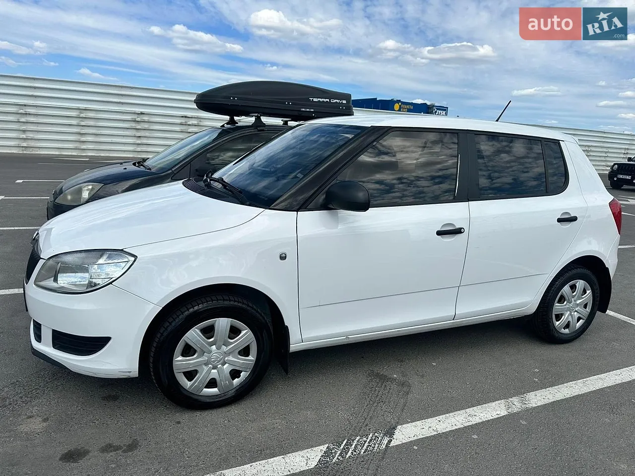 2014 Skoda Fabia - мініатюра 18