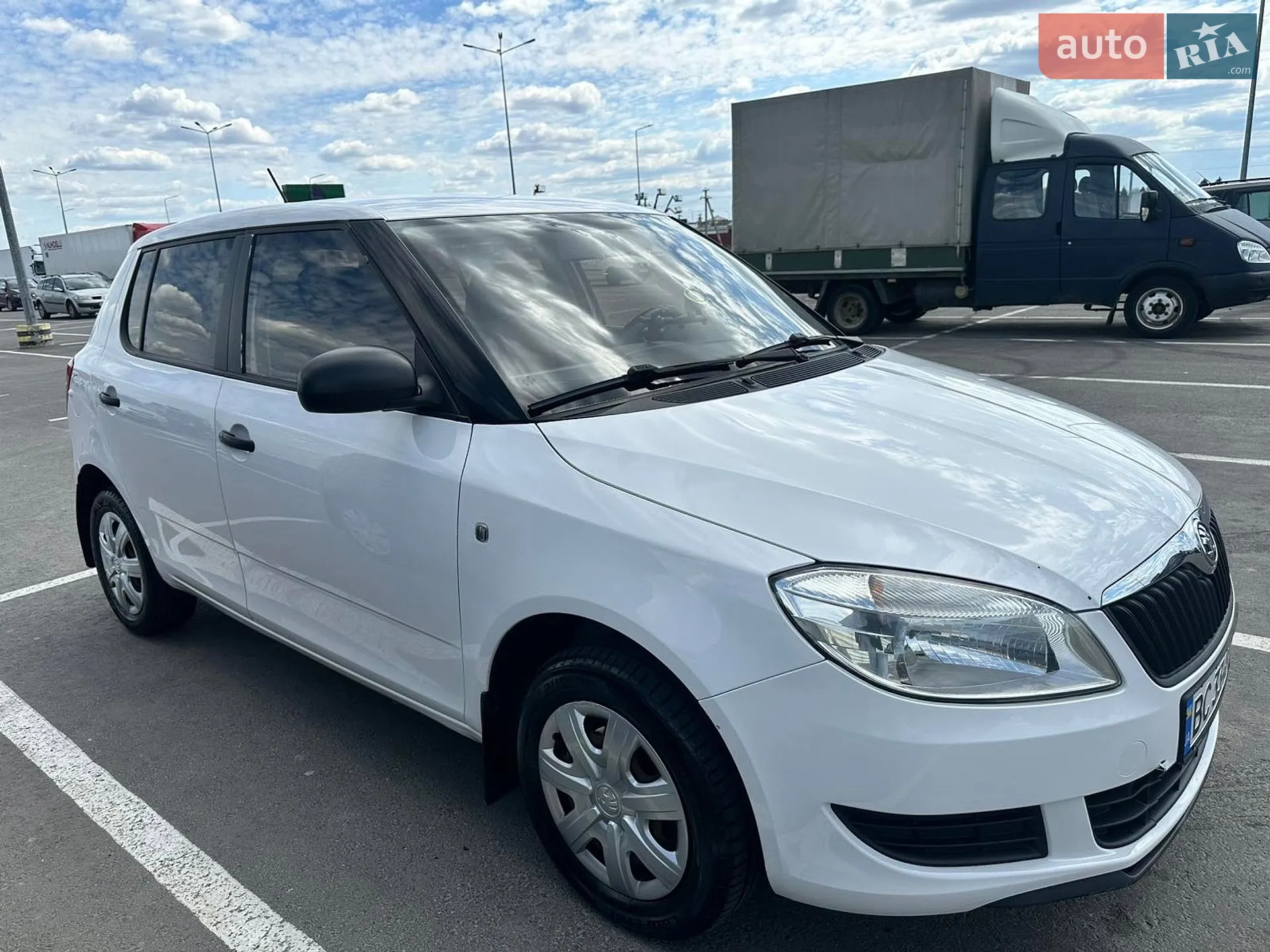 2014 Skoda Fabia - мініатюра 2