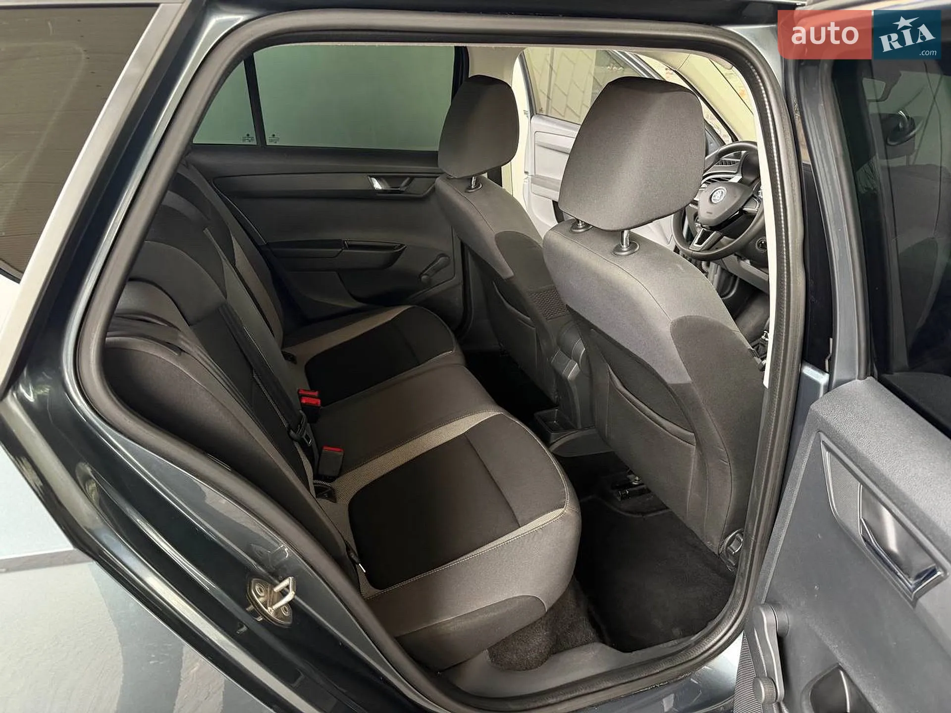 2015 Skoda Fabia - мініатюра 21