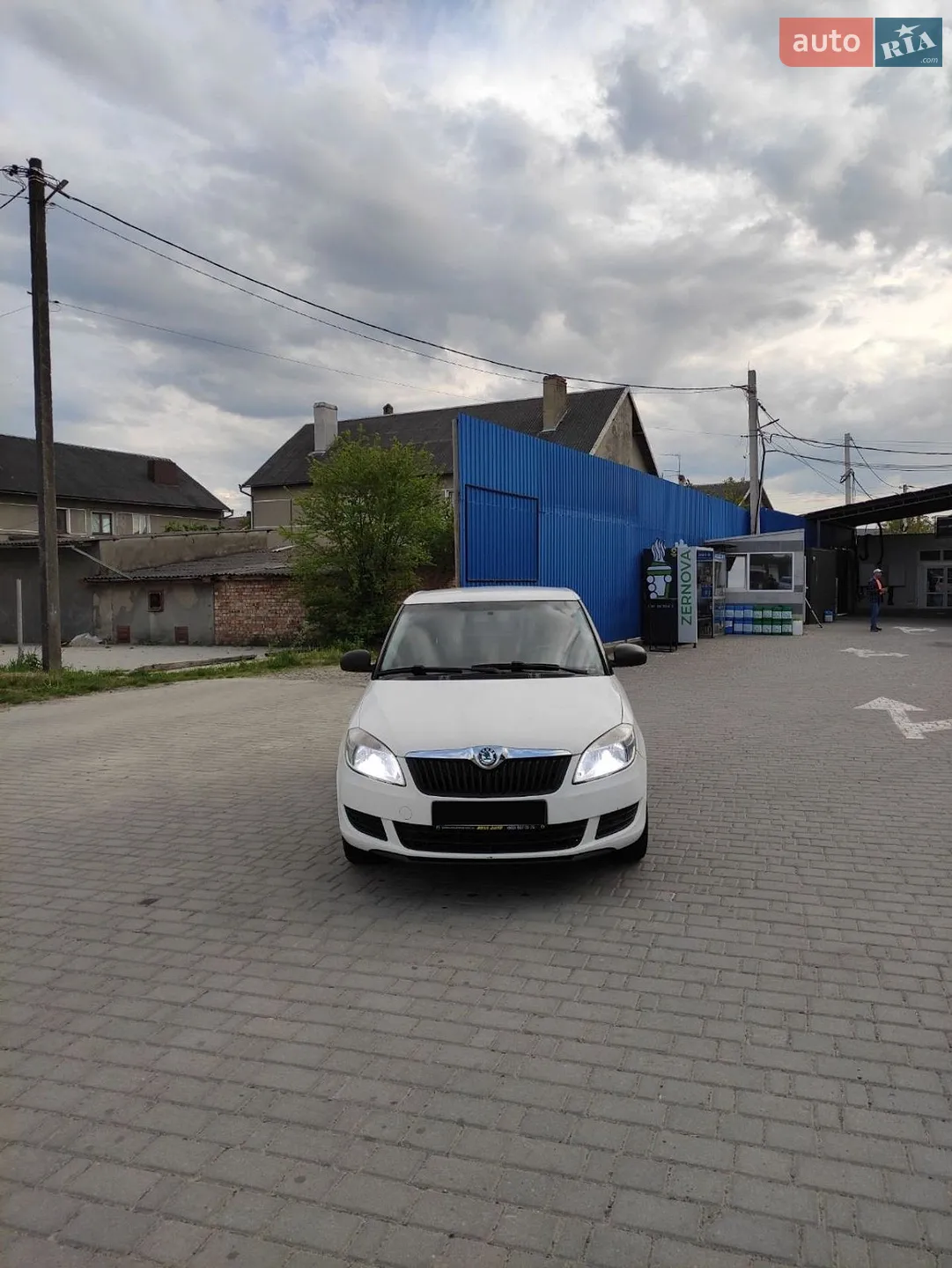 2010 Skoda Fabia - мініатюра 3