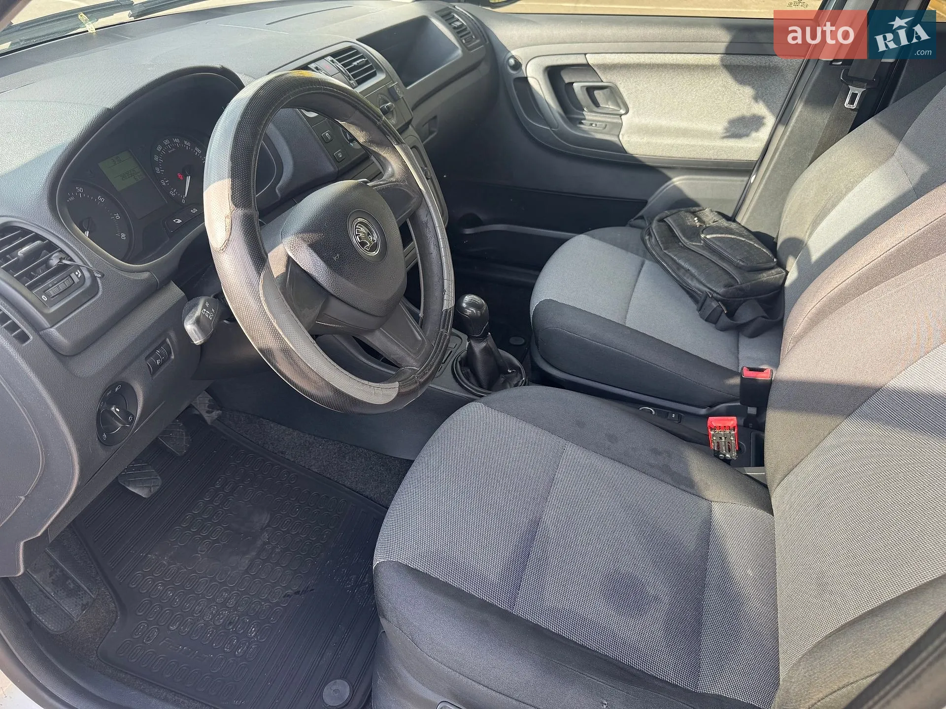 2014 Skoda Fabia - мініатюра 9