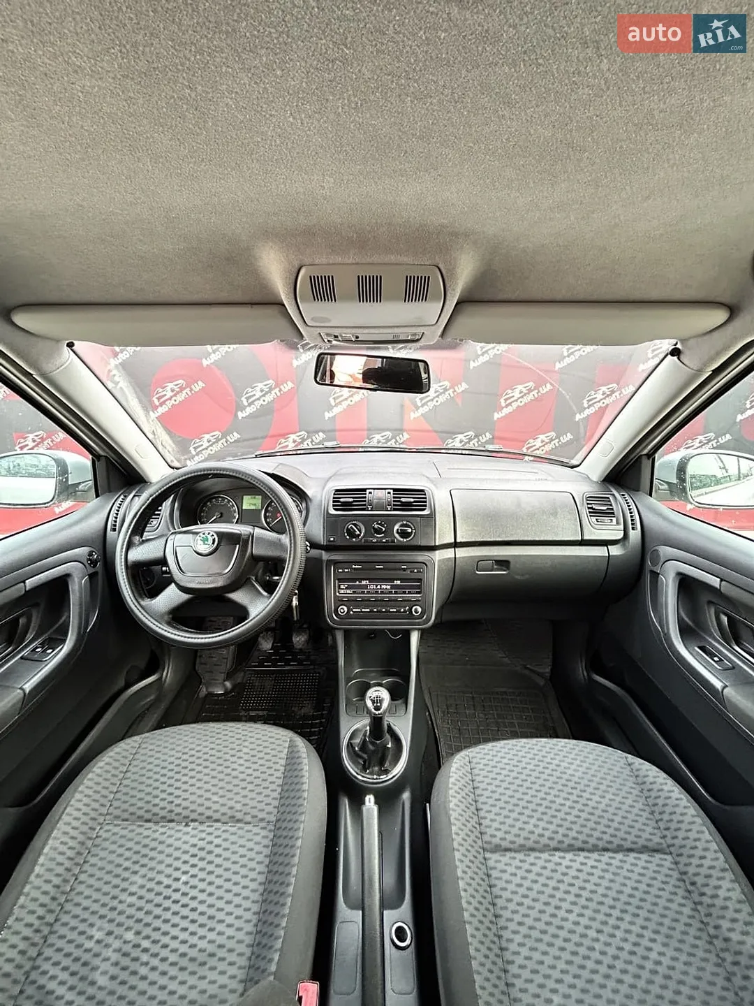 2010 Skoda Fabia - мініатюра 14