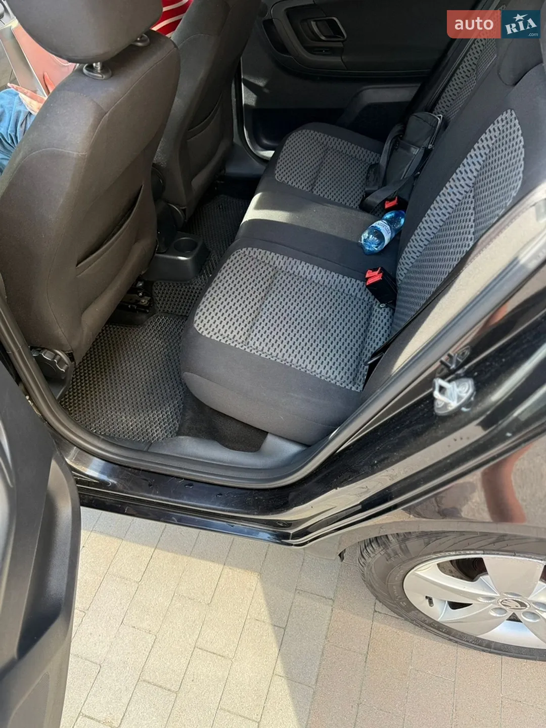 2013 Skoda Fabia - мініатюра 8