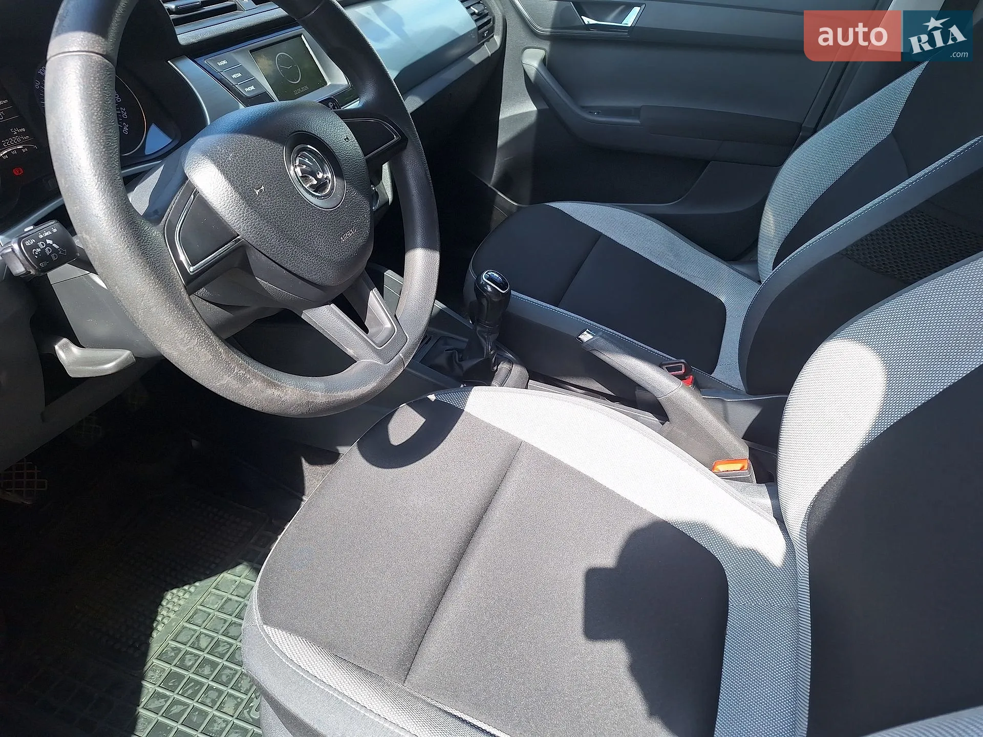 2016 Skoda Fabia - мініатюра 9