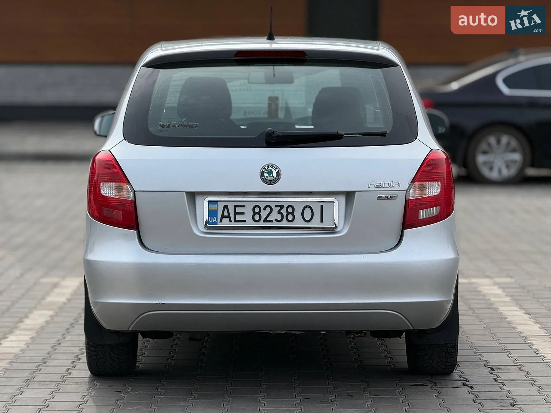 2011 Skoda Fabia - мініатюра 5