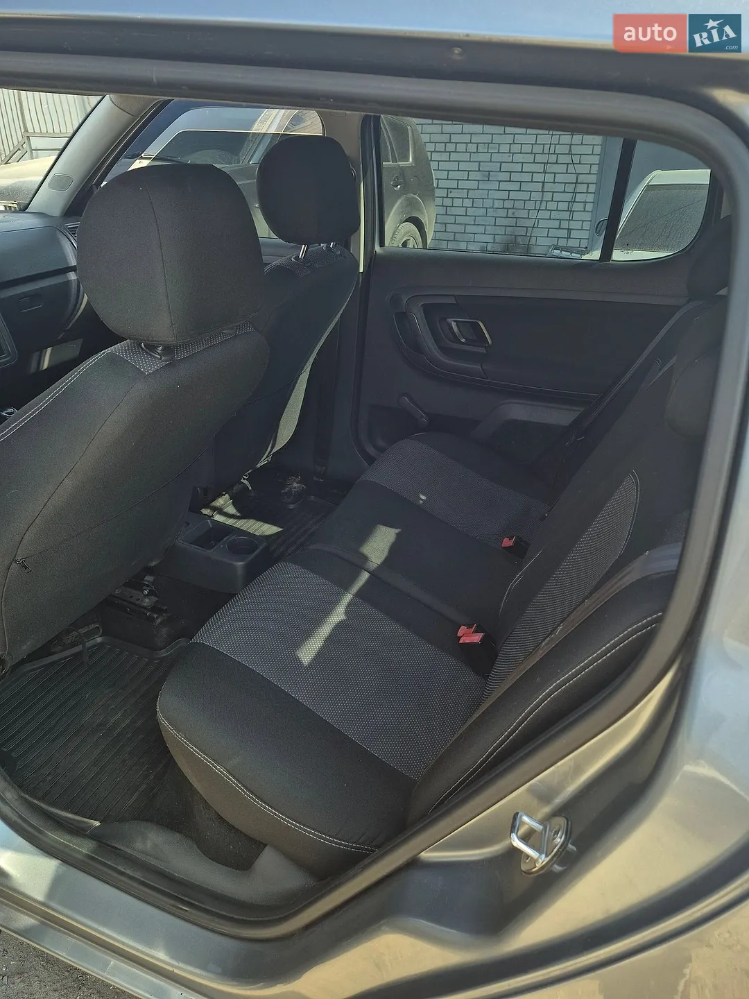 2013 Skoda Fabia - мініатюра 8