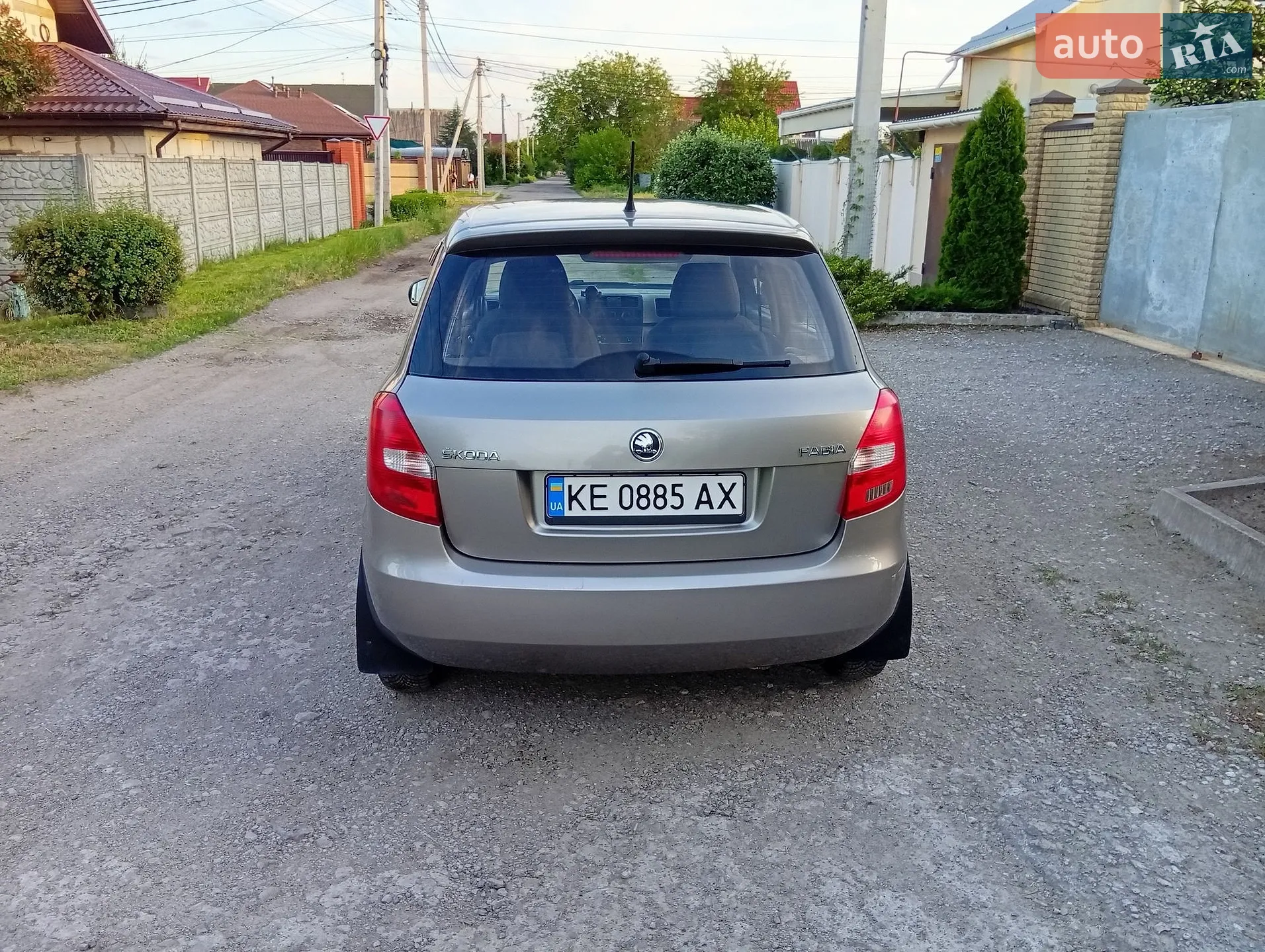 2013 Skoda Fabia - мініатюра 2