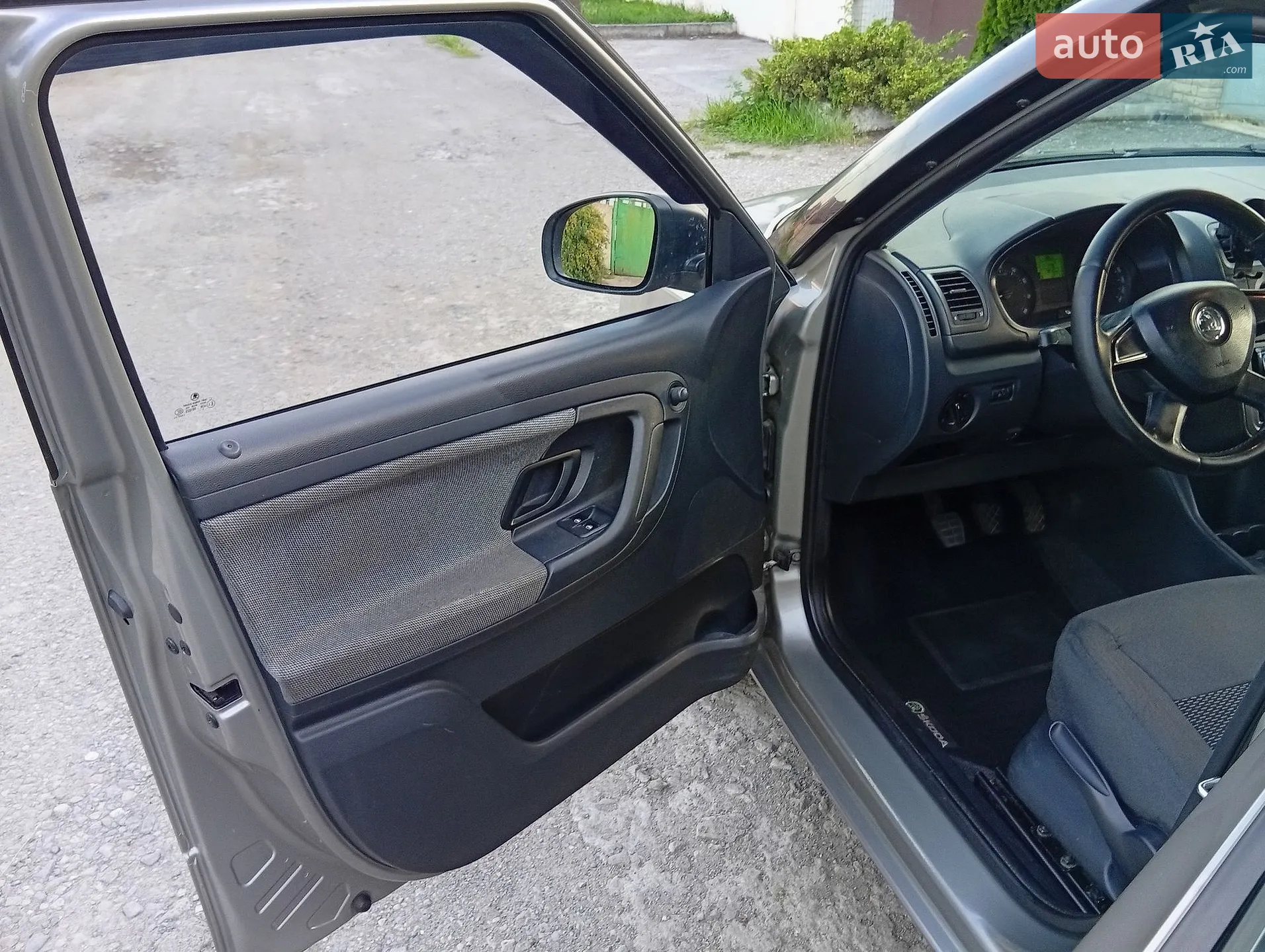 2013 Skoda Fabia - мініатюра 8