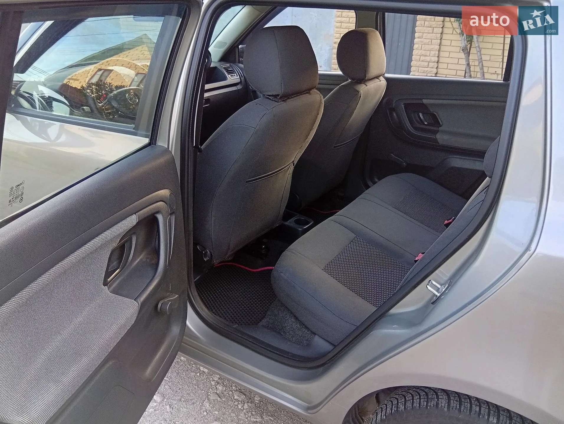 2013 Skoda Fabia - мініатюра 7