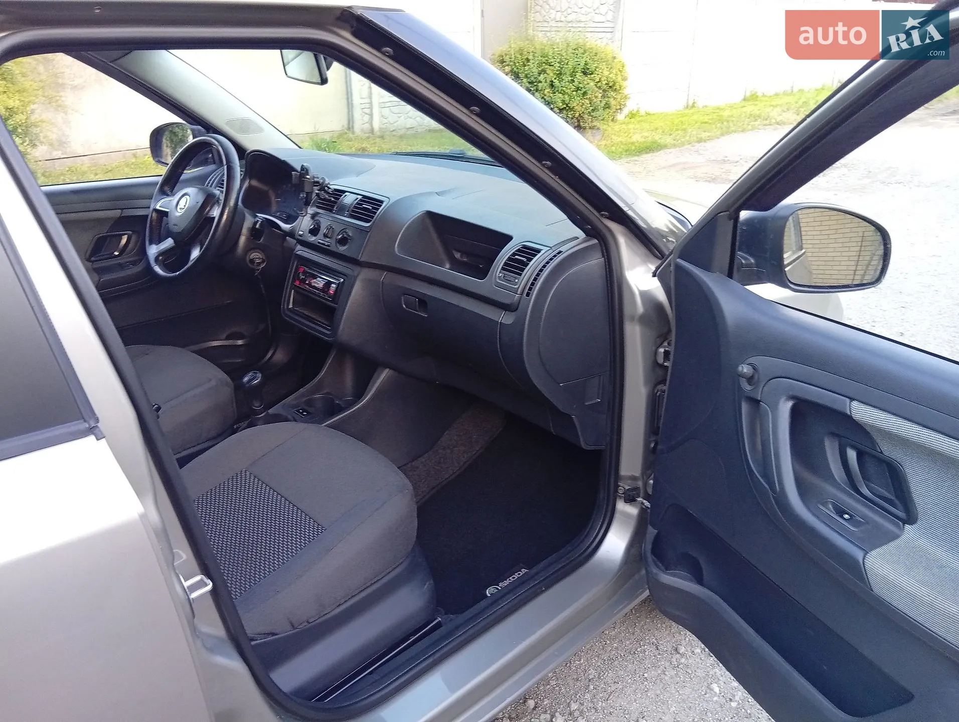 2013 Skoda Fabia - мініатюра 9