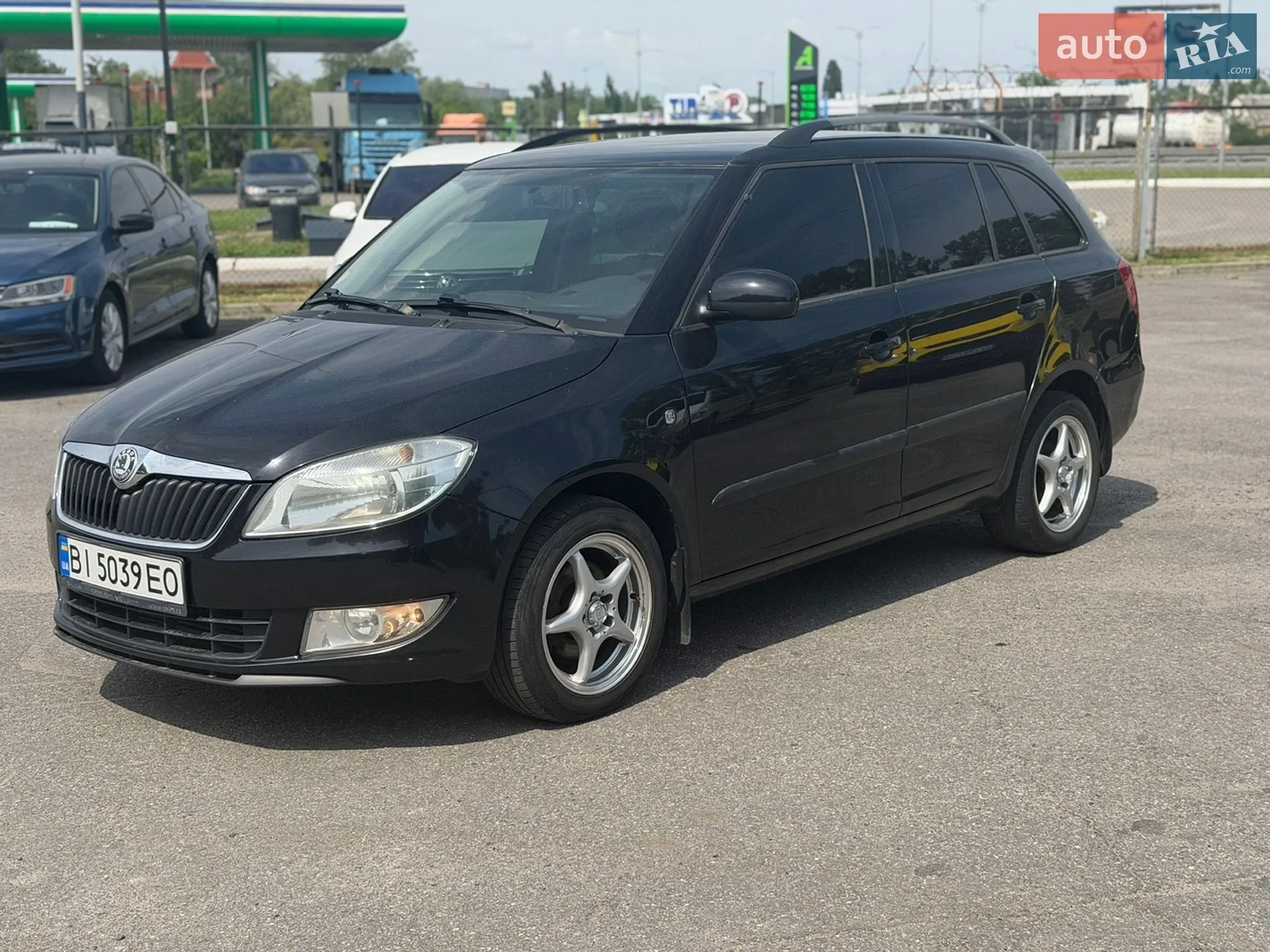 2012 Skoda Fabia - мініатюра 2