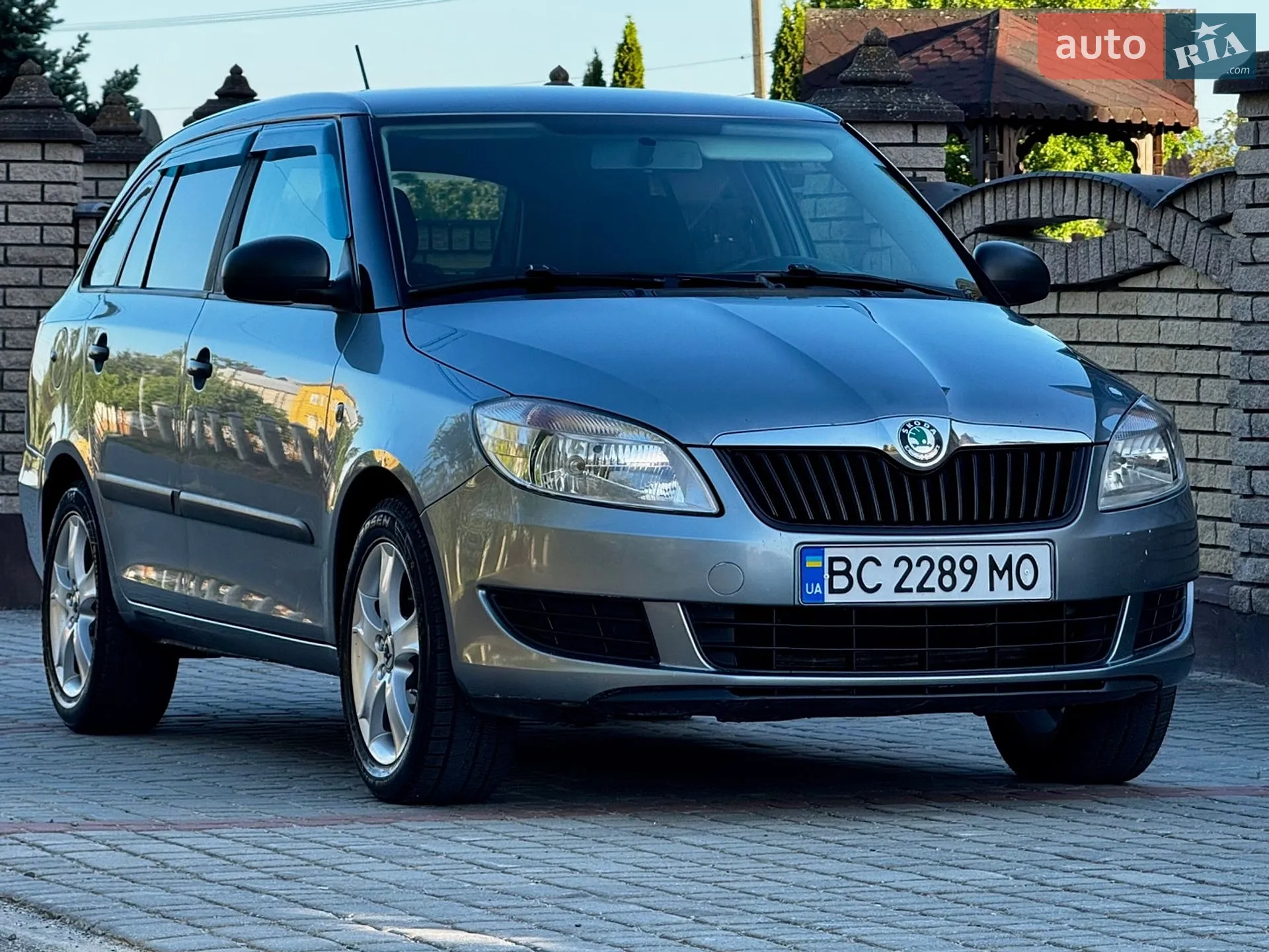 2012 Skoda Fabia - мініатюра 3