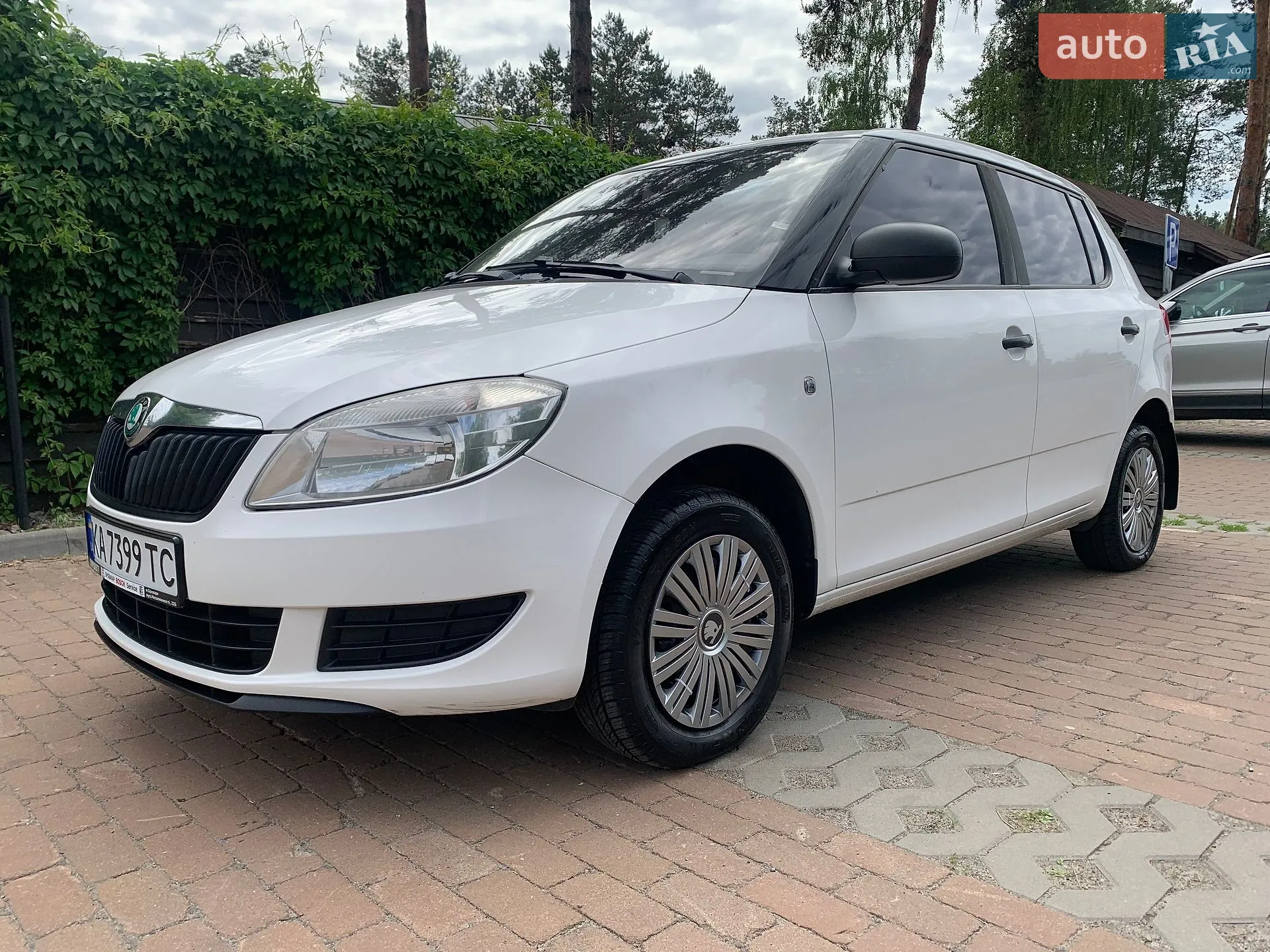 2011 Skoda Fabia - мініатюра 31