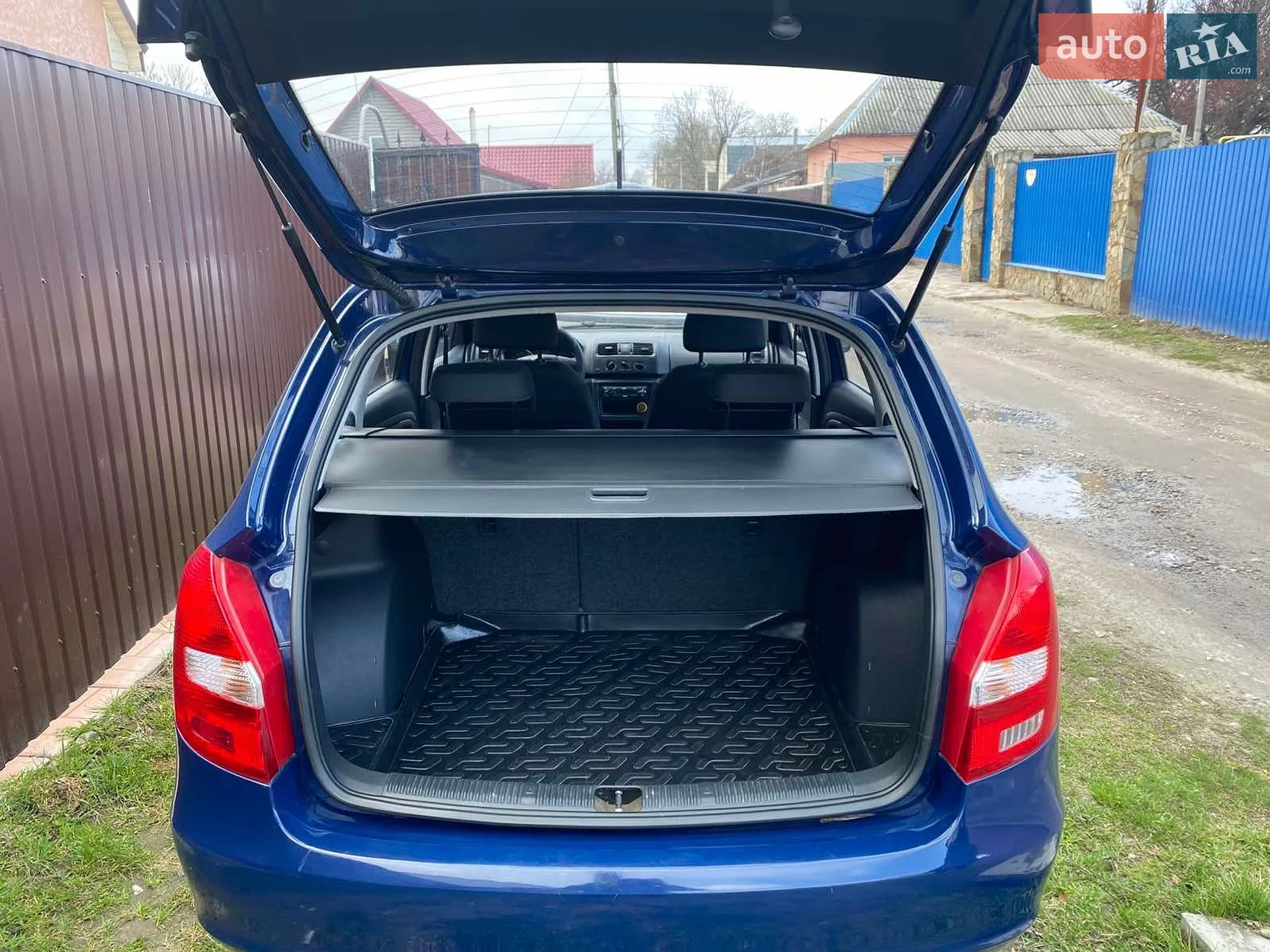 2012 Skoda Fabia - мініатюра 7
