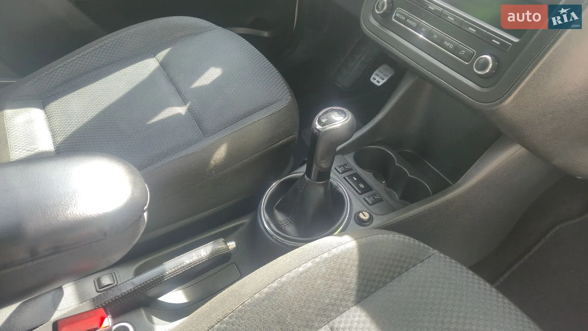 2012 Skoda Fabia - мініатюра 81