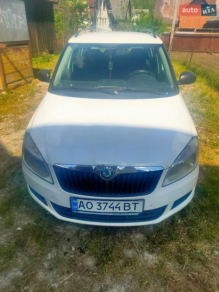2011 Skoda Fabia - мініатюра 19