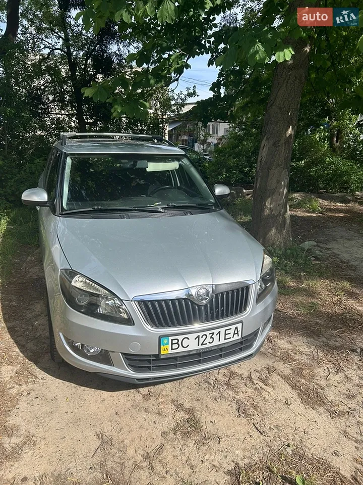 2010 Skoda Fabia - мініатюра 18