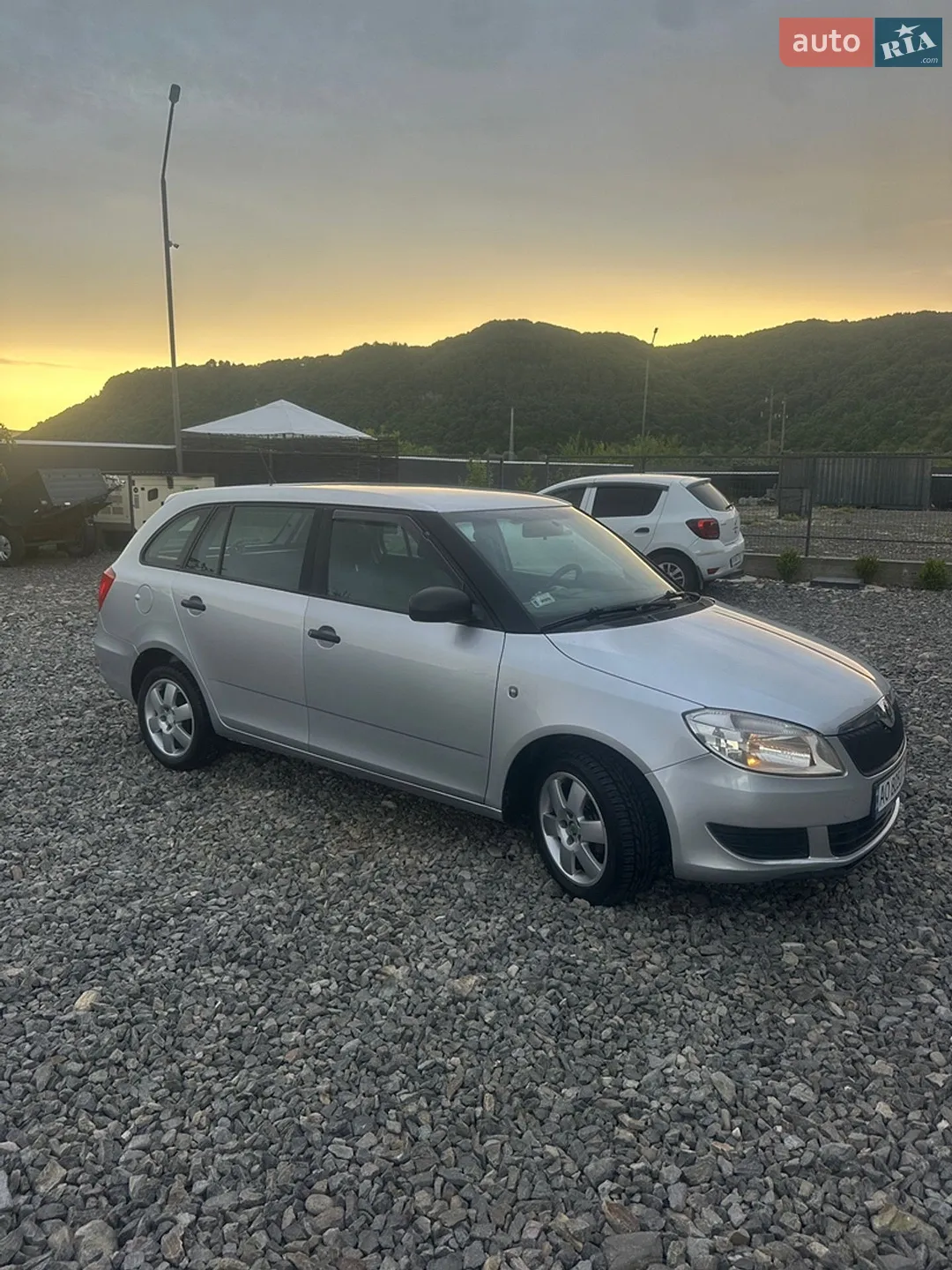2011 Skoda Fabia - мініатюра 5