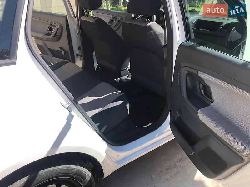 Skoda Fabia 2013 VIN TMB1SB5J3E3072585 фото оголошення 14 з 61