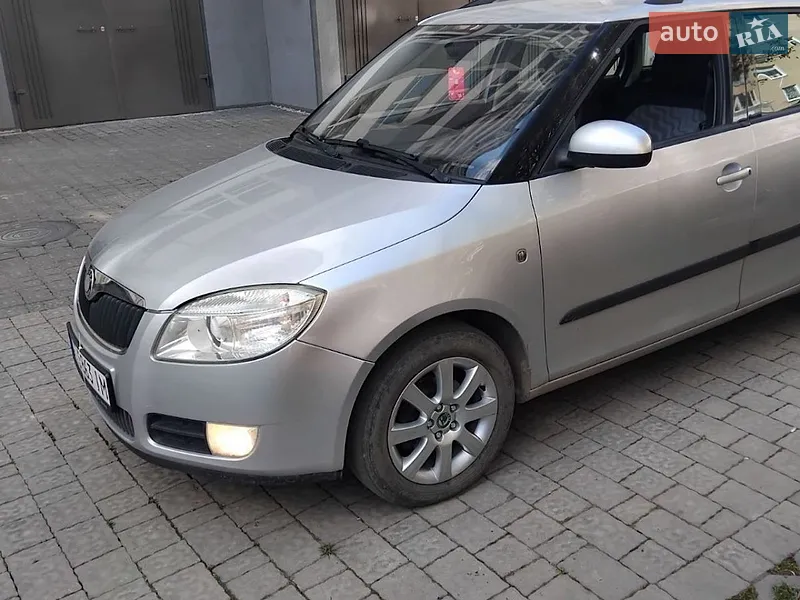 Skoda Fabia 2009 VIN TMBGD65J393168525 фото оголошення 3 з 47