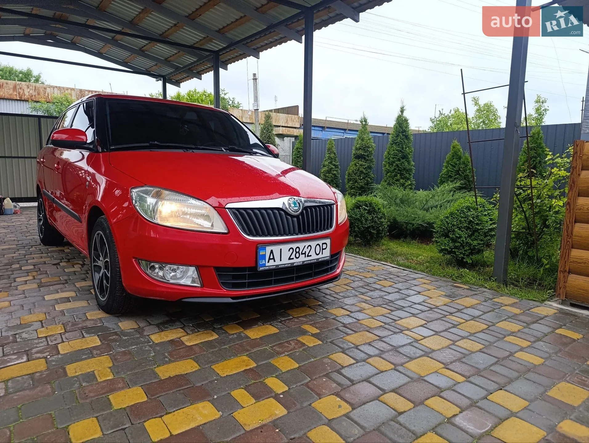 2011 Skoda Fabia - мініатюра 8