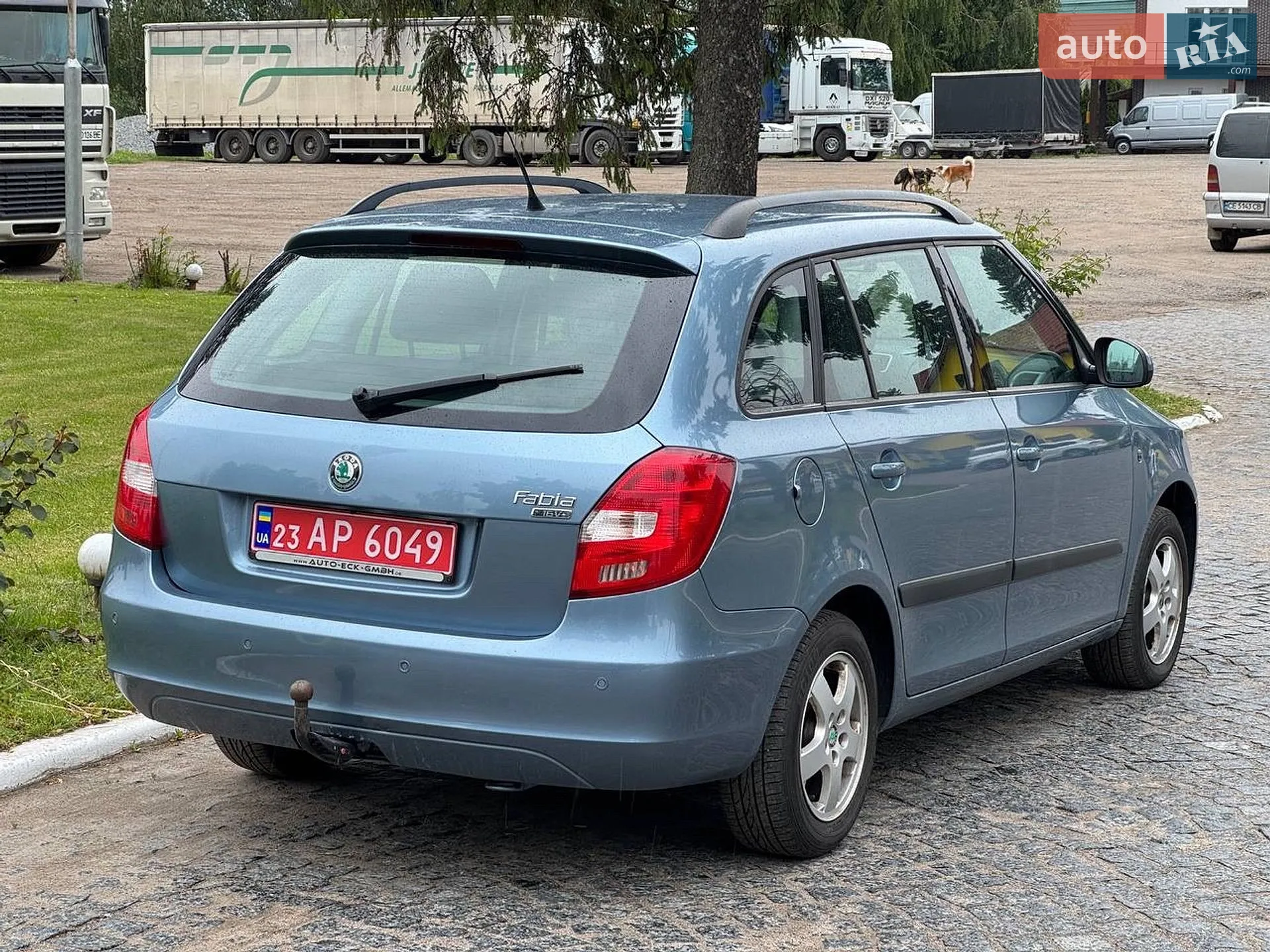 2010 Skoda Fabia - мініатюра 5
