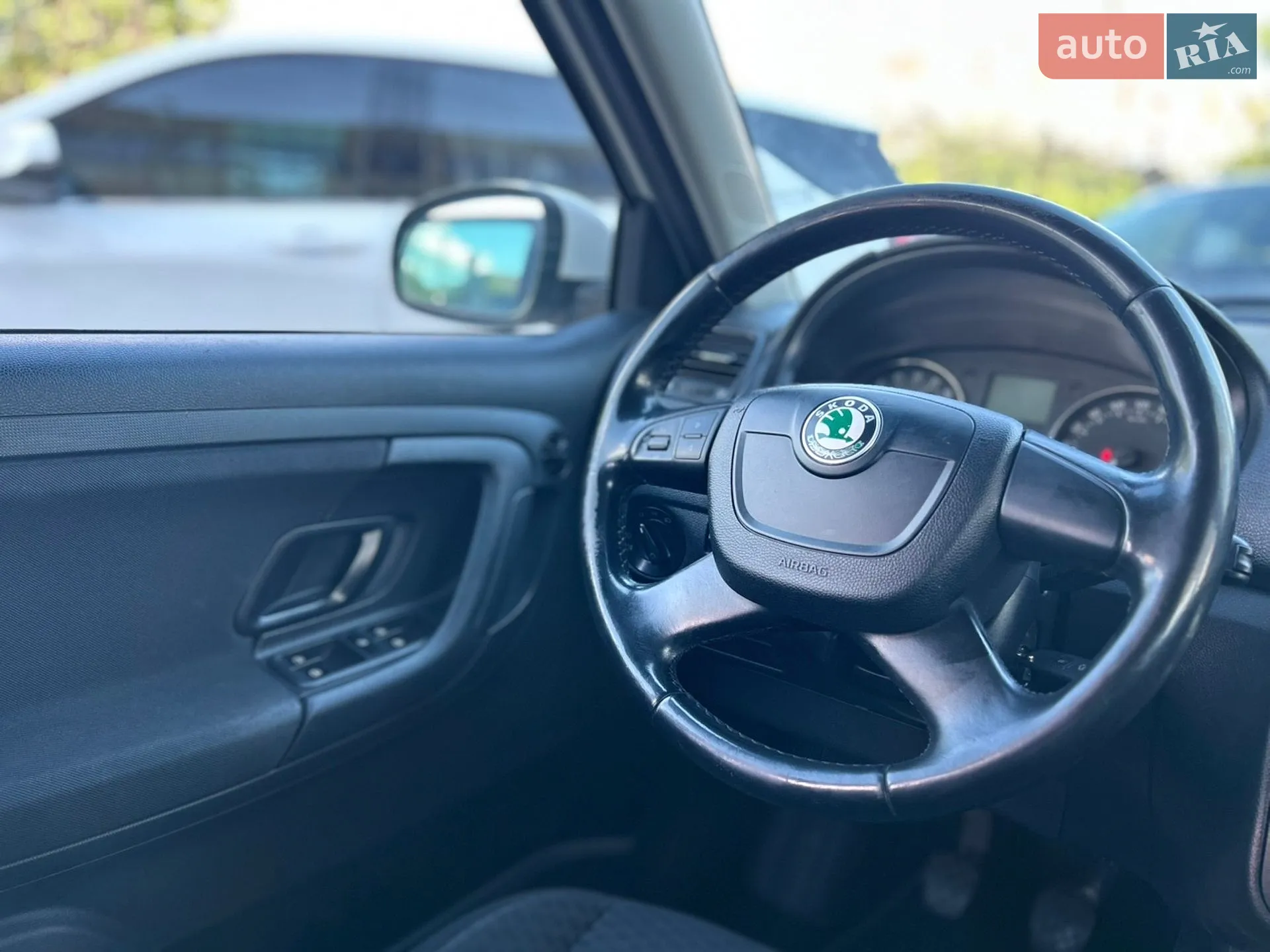 2012 Skoda Fabia - мініатюра 12