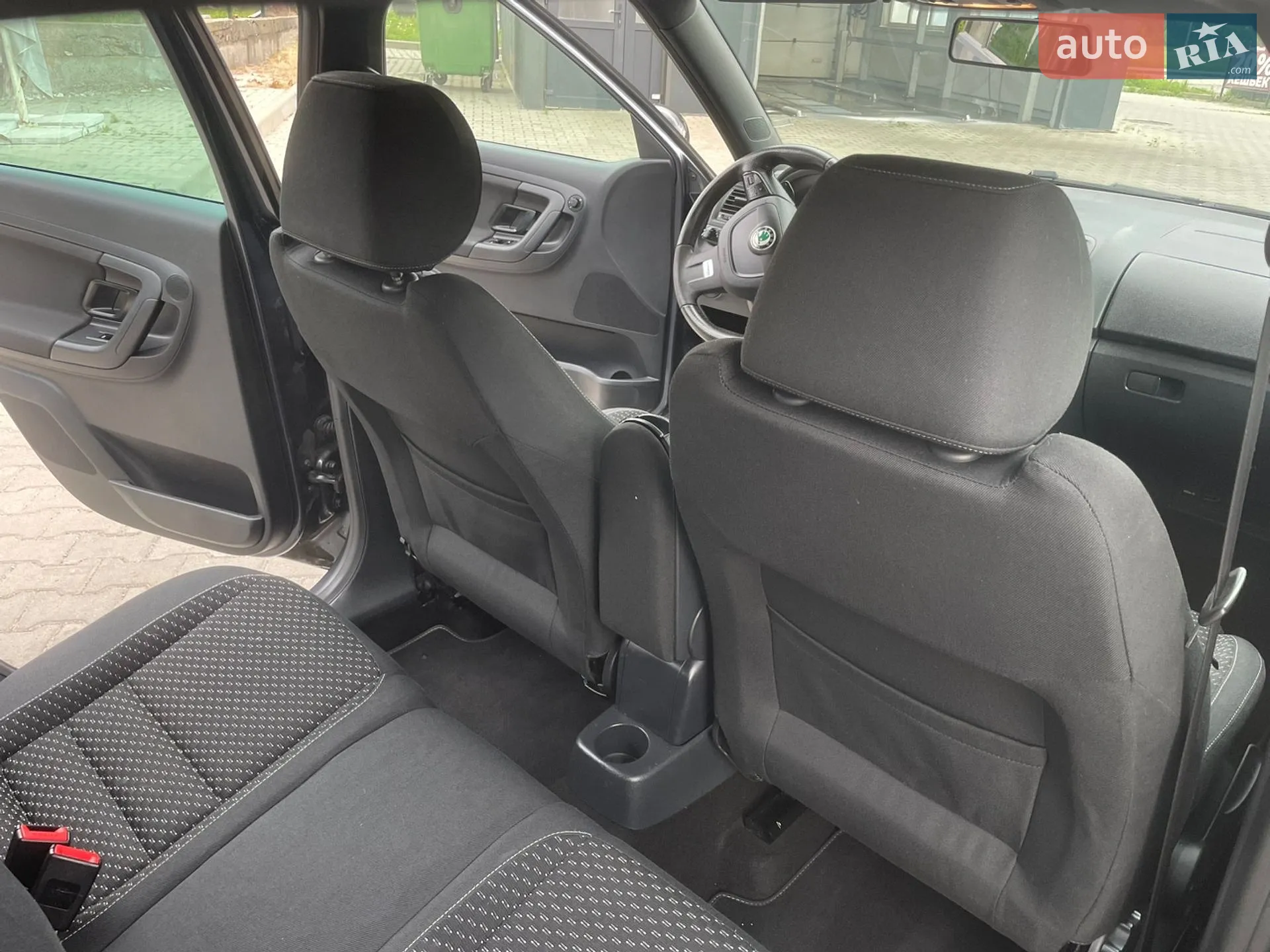 2012 Skoda Fabia - мініатюра 42