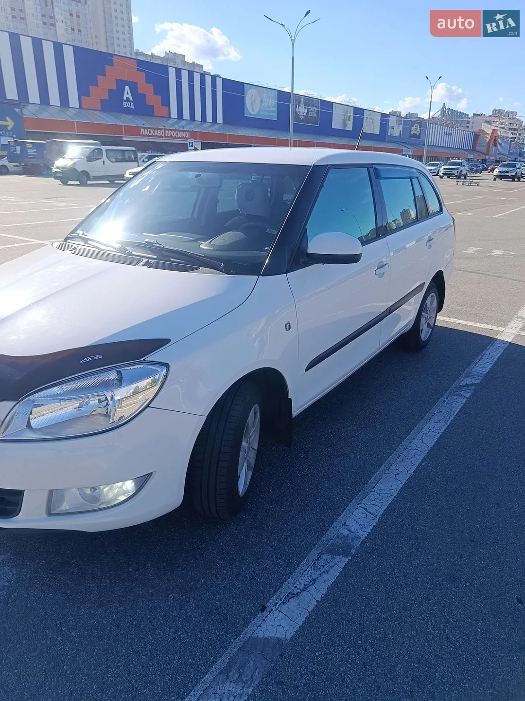 2012 Skoda Fabia - мініатюра 8