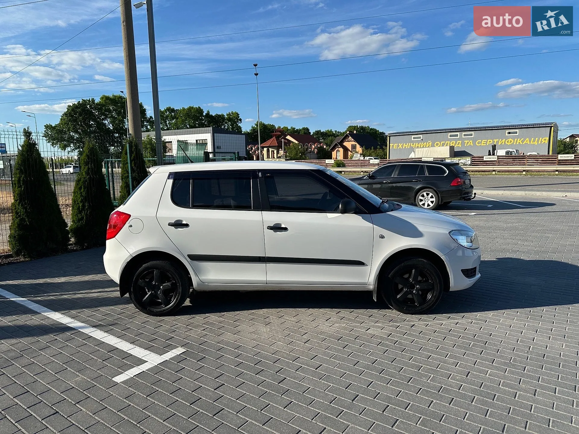2011 Skoda Fabia - мініатюра 4