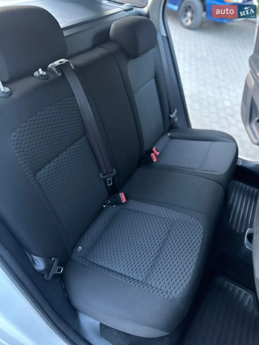 2013 Skoda Fabia - мініатюра 40