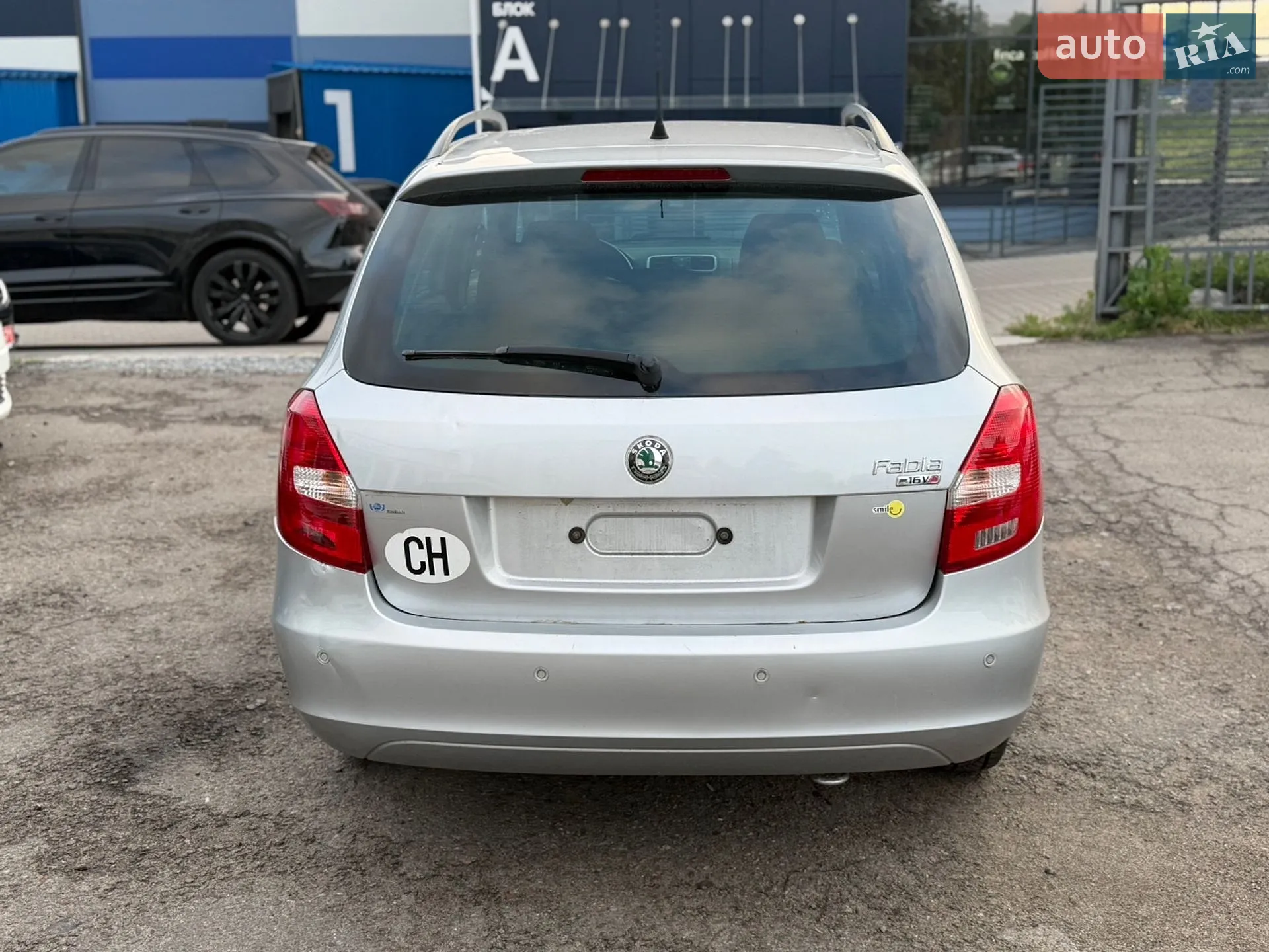 2010 Skoda Fabia - мініатюра 5