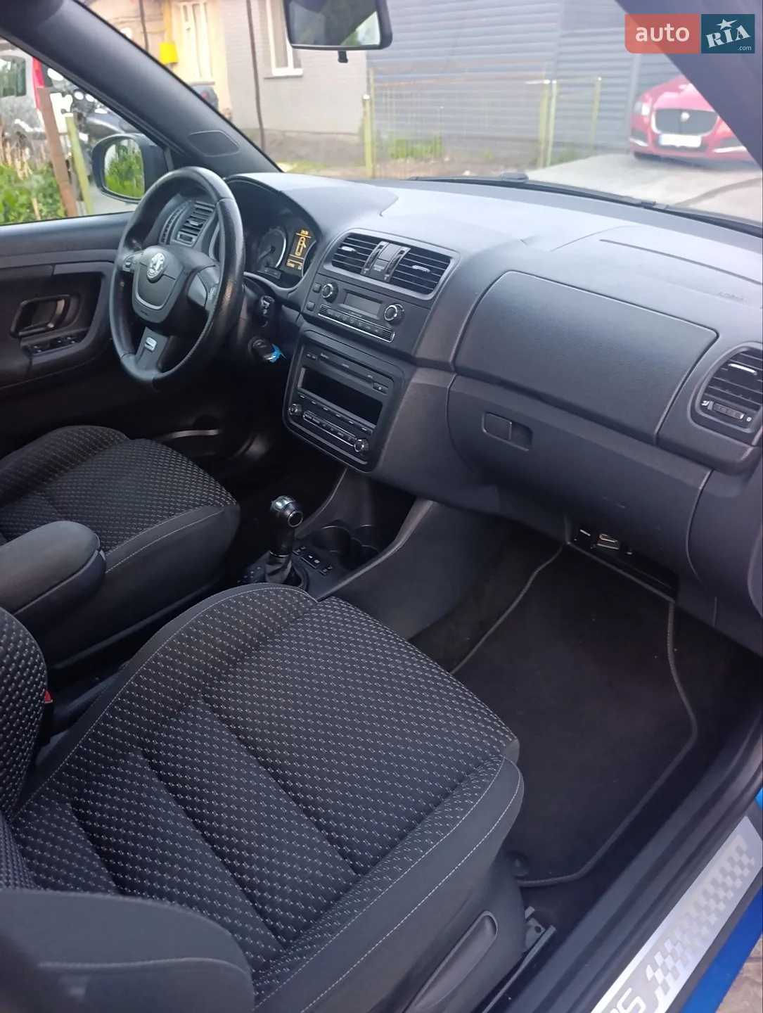 2011 Skoda Fabia - мініатюра 43