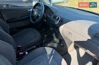 Универсал Skoda Fabia 2004 в Хусте