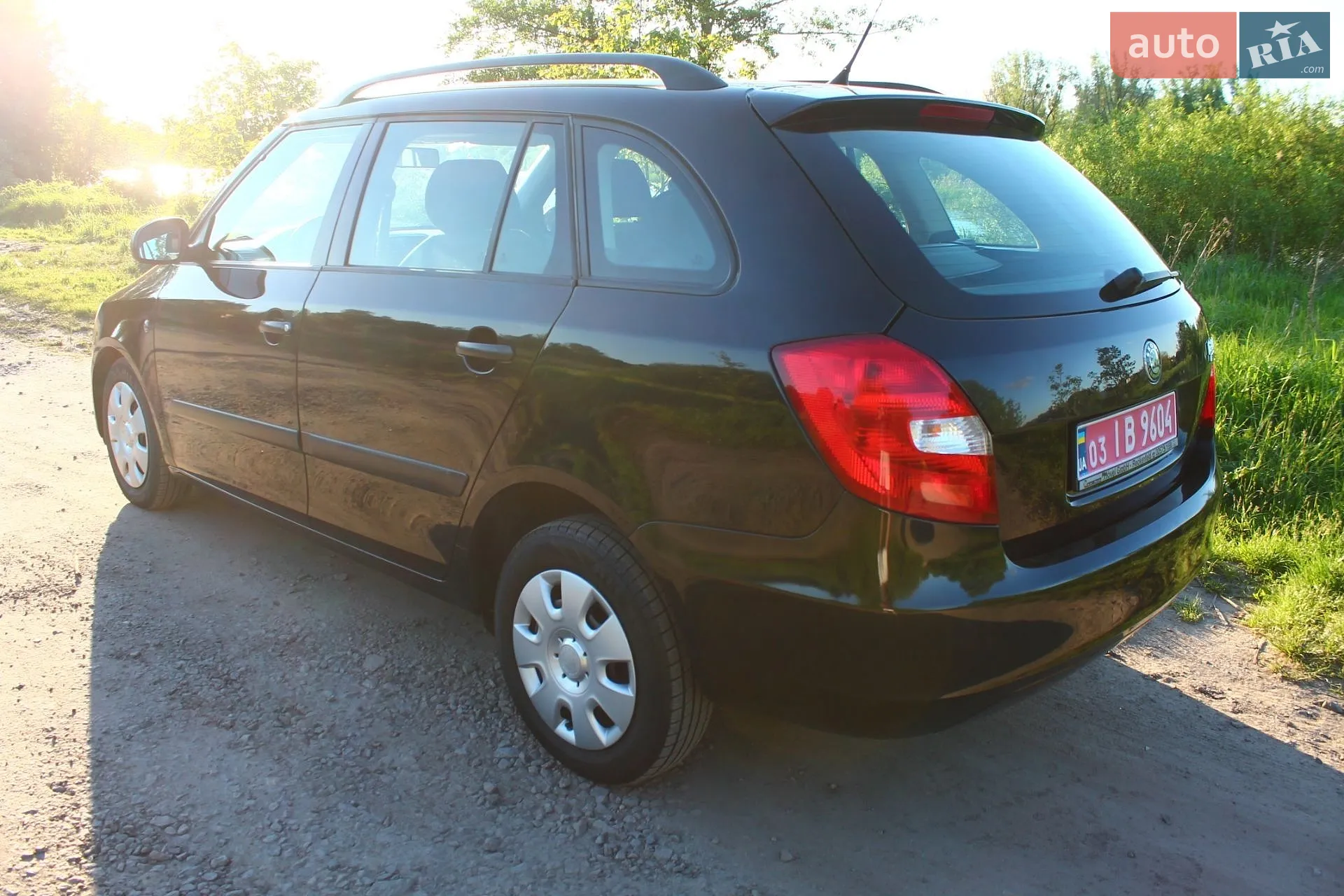 2010 Skoda Fabia - мініатюра 8