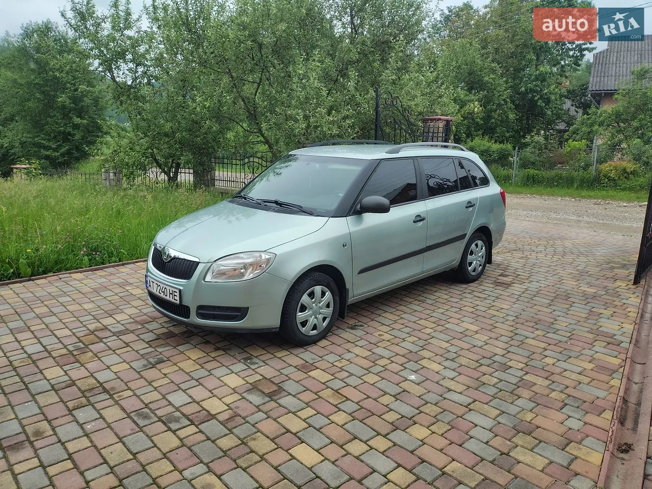 2010 Skoda Fabia - мініатюра 14
