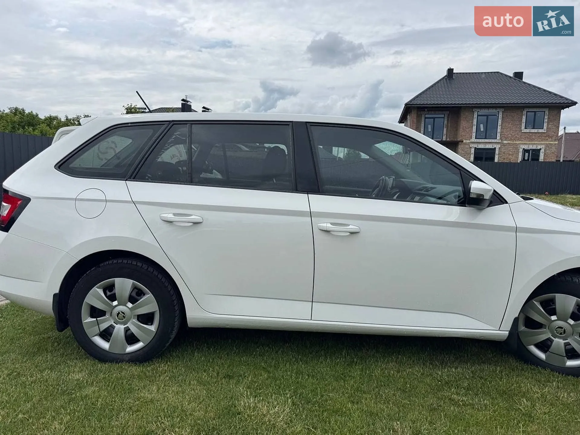 2016 Skoda Fabia - мініатюра 4