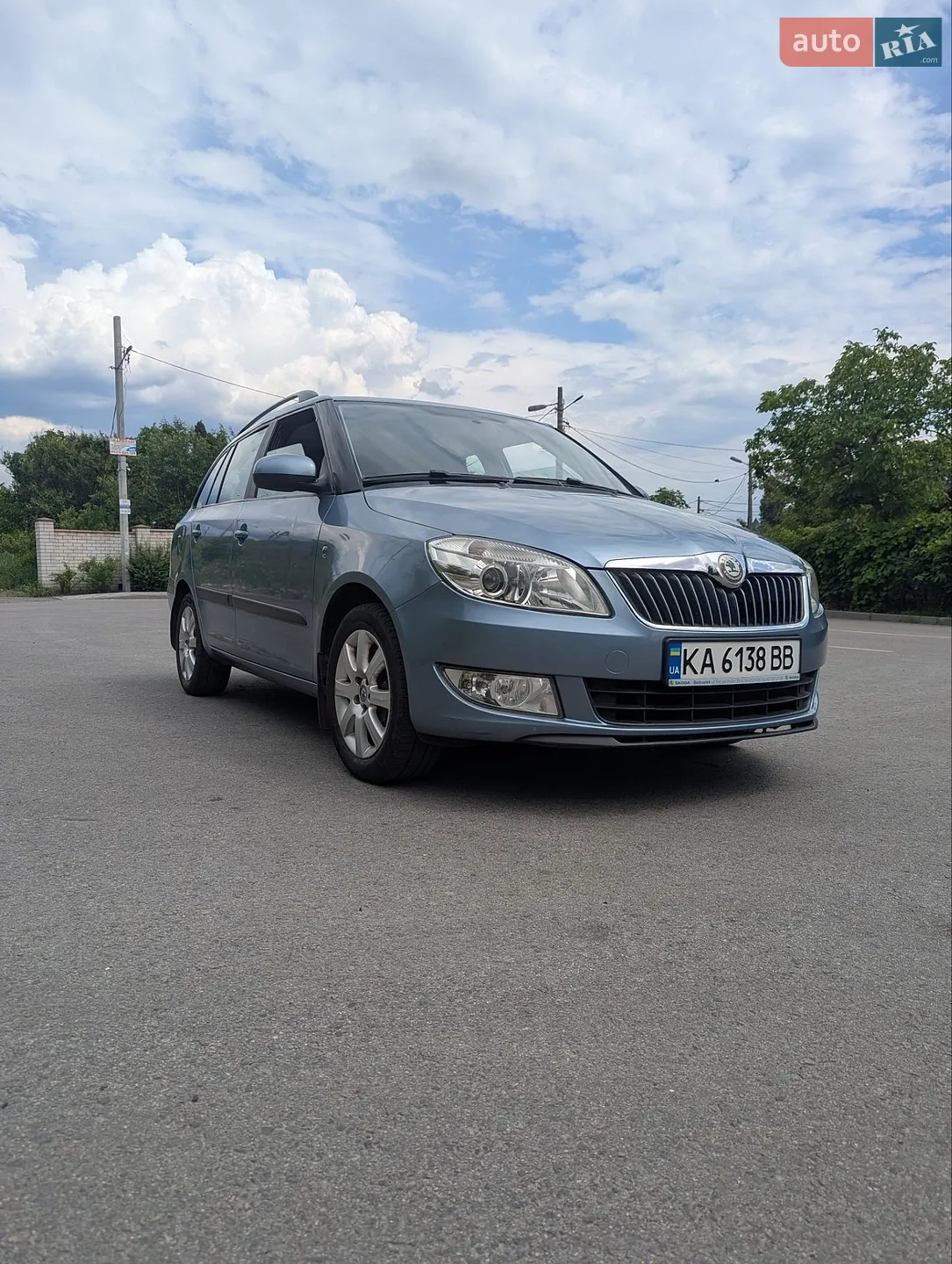 2011 Skoda Fabia - мініатюра 11