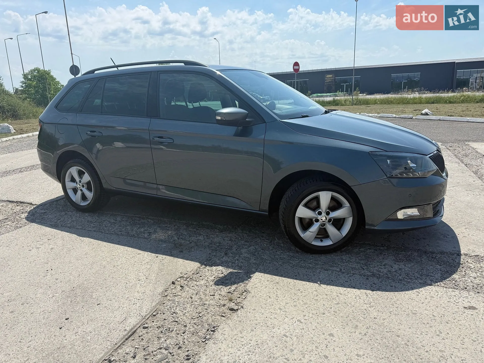 2015 Skoda Fabia - мініатюра 12