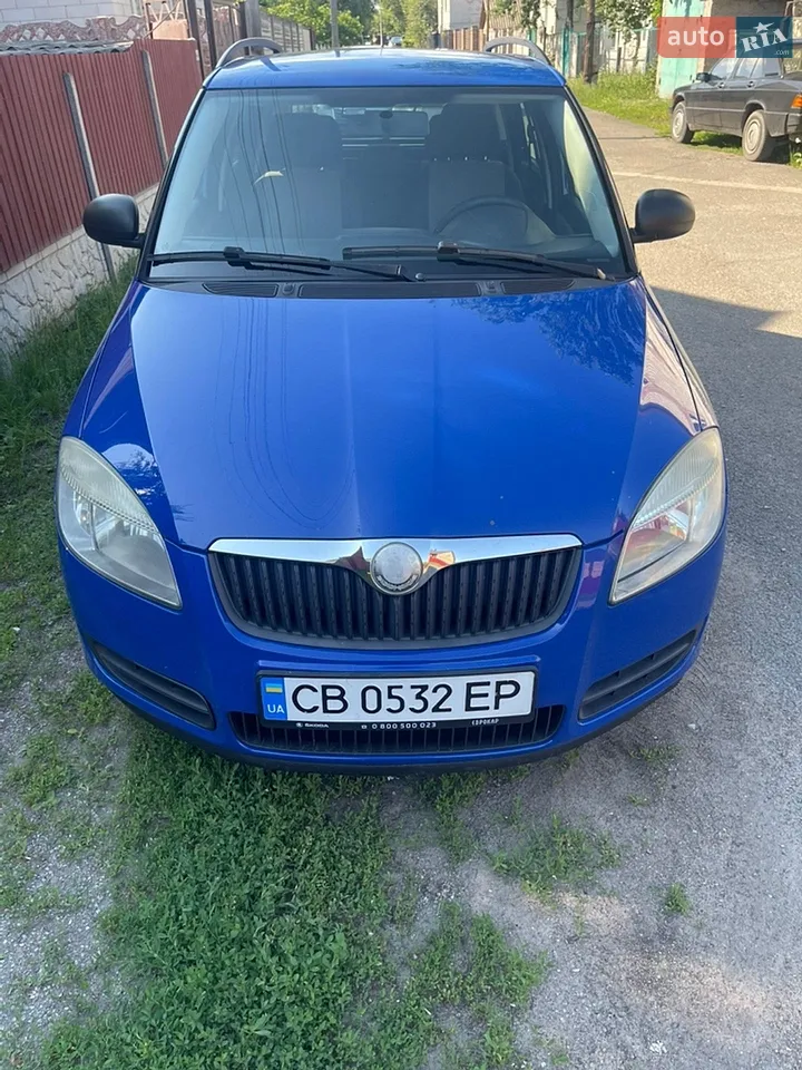 2010 Skoda Fabia - мініатюра 30