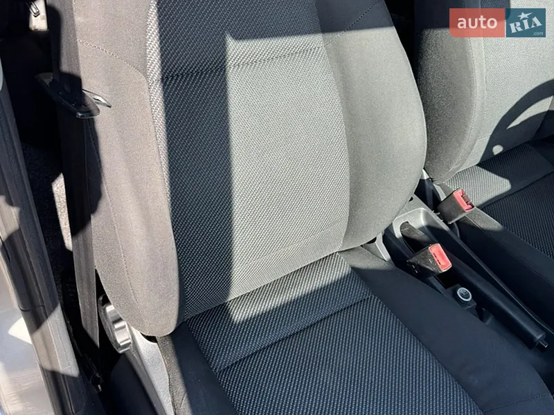 Skoda Fabia 2007 VIN TMBPY16Y17B454203 фото оголошення 12 з 66