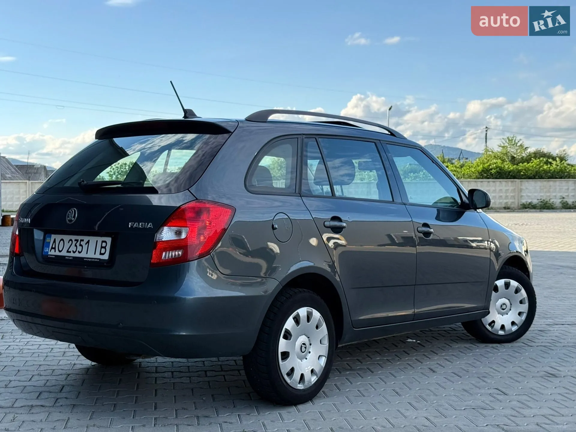 2013 Skoda Fabia - мініатюра 16