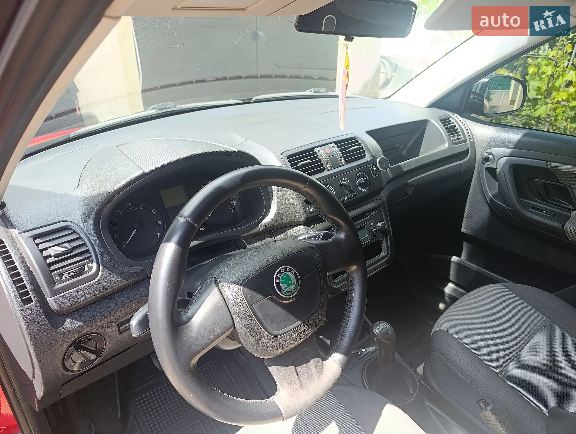 2012 Skoda Fabia - мініатюра 4