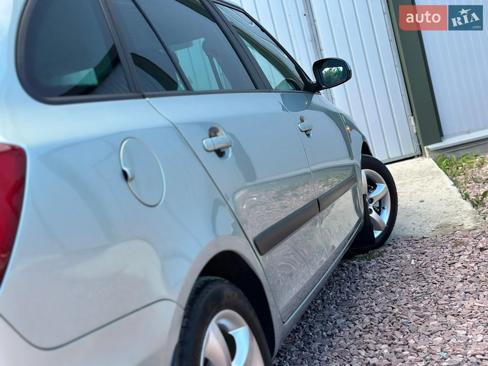 2011 Skoda Fabia - мініатюра 26