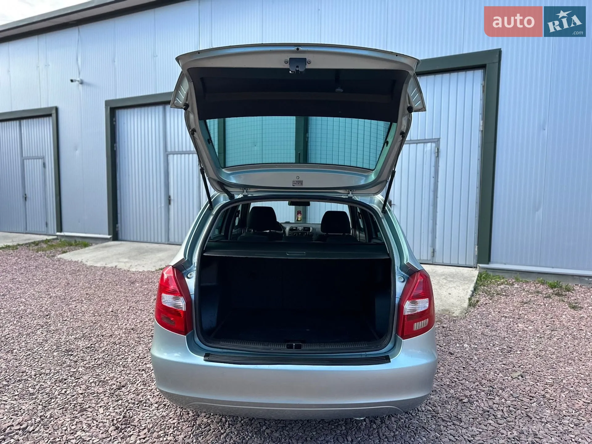2011 Skoda Fabia - мініатюра 62