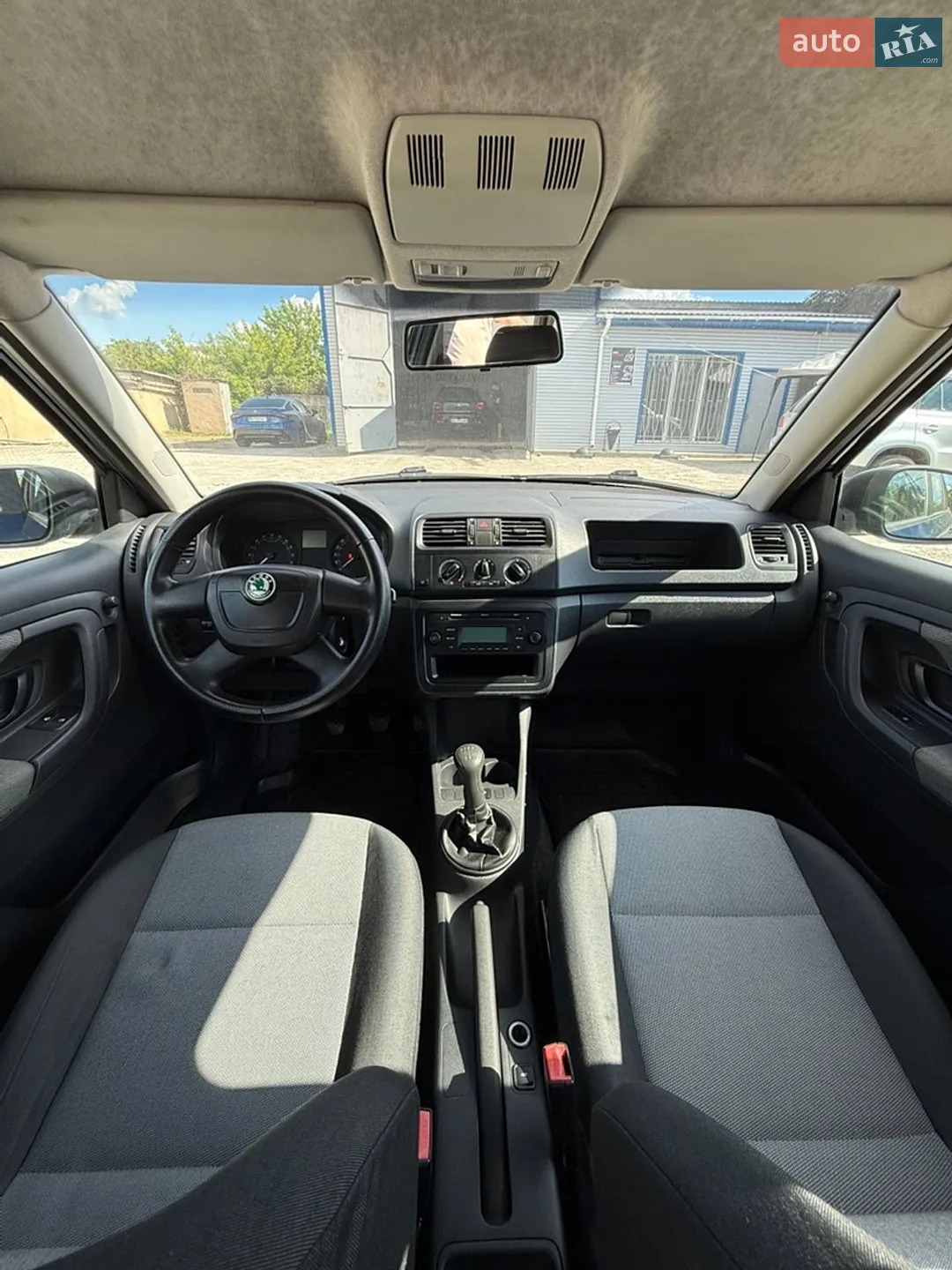 2010 Skoda Fabia - мініатюра 22