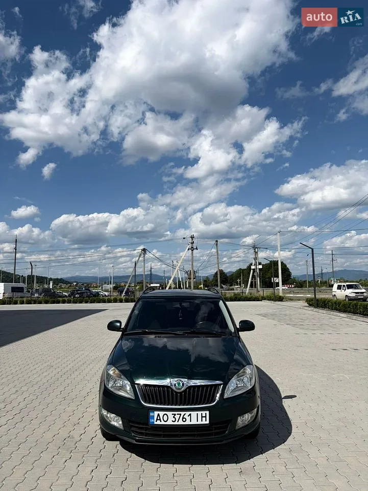 2011 Skoda Fabia - мініатюра 7