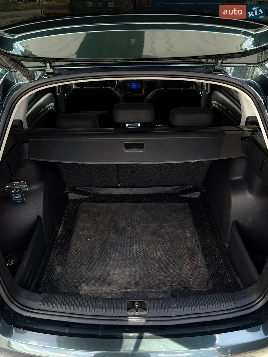 2011 Skoda Fabia - мініатюра 8